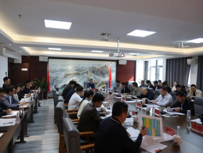 市城投集團(tuán)召開下屬企業(yè)經(jīng)營(yíng)分析